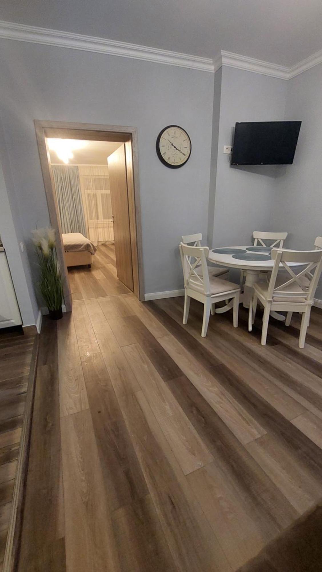 Sunrise Tampa Residence 브라쇼브 외부 사진