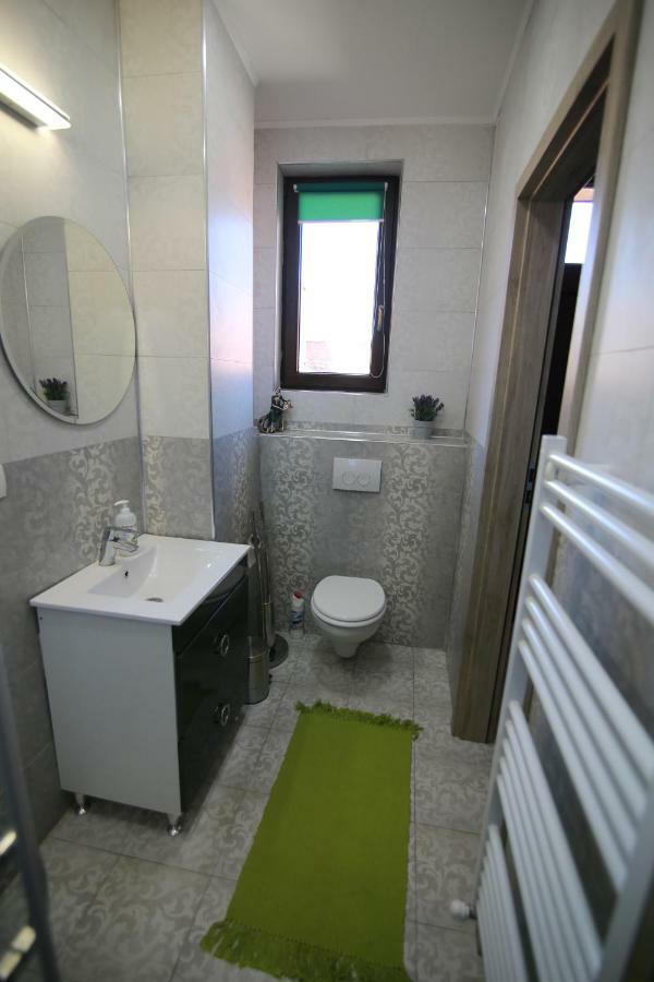 Sunrise Tampa Residence 브라쇼브 외부 사진